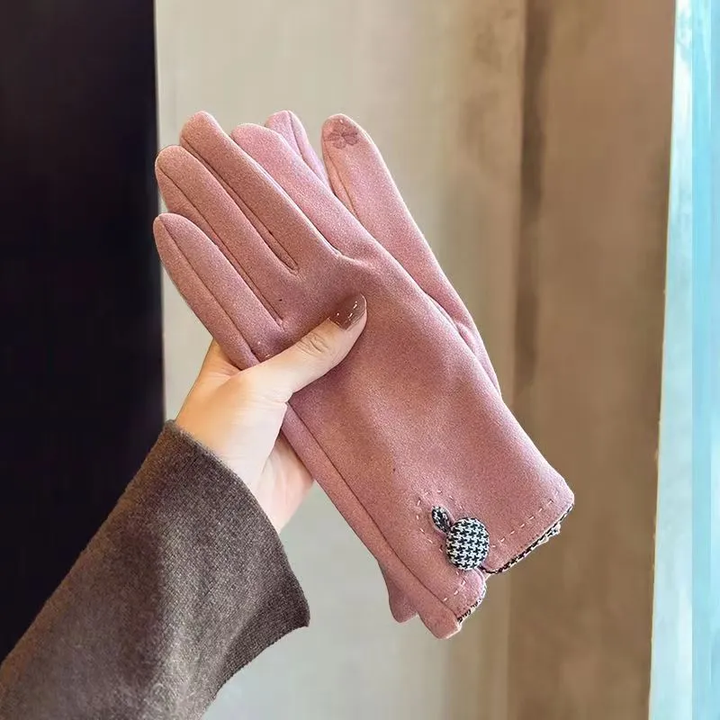 Autumn and winter stylish houndstooth cashmere gloves. Windproof, warm and versatile for outdoor cycling. Touchscreen available.C-240919-5