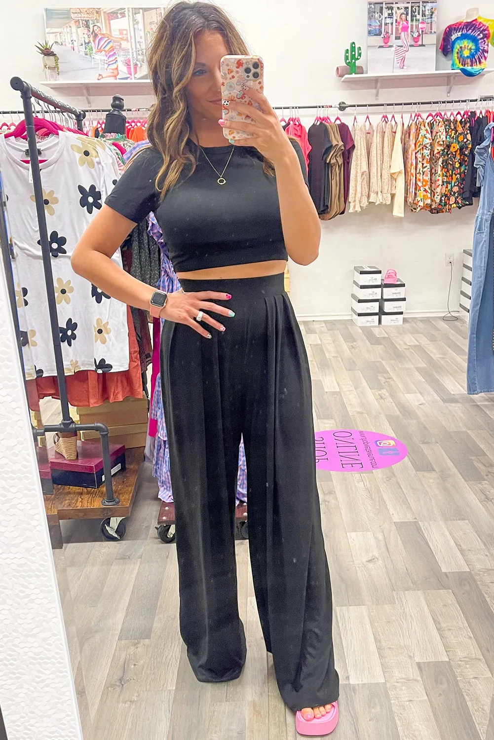 Black Solid Color Slim Fit Crop Top and Wide Leg Pants Set