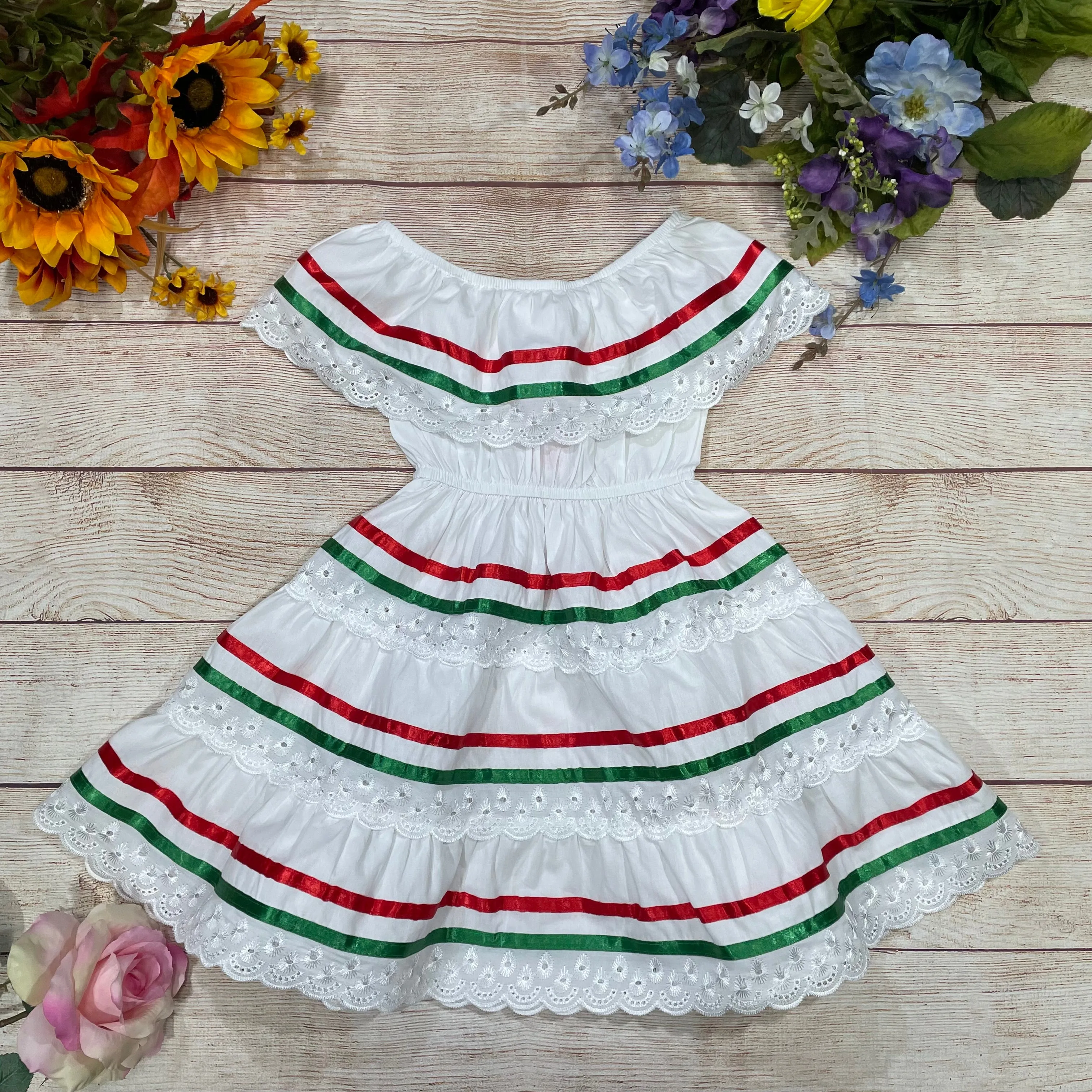 Girl's White Traditional Mexican Cinco De Mayo Fiesta Dress 2-14