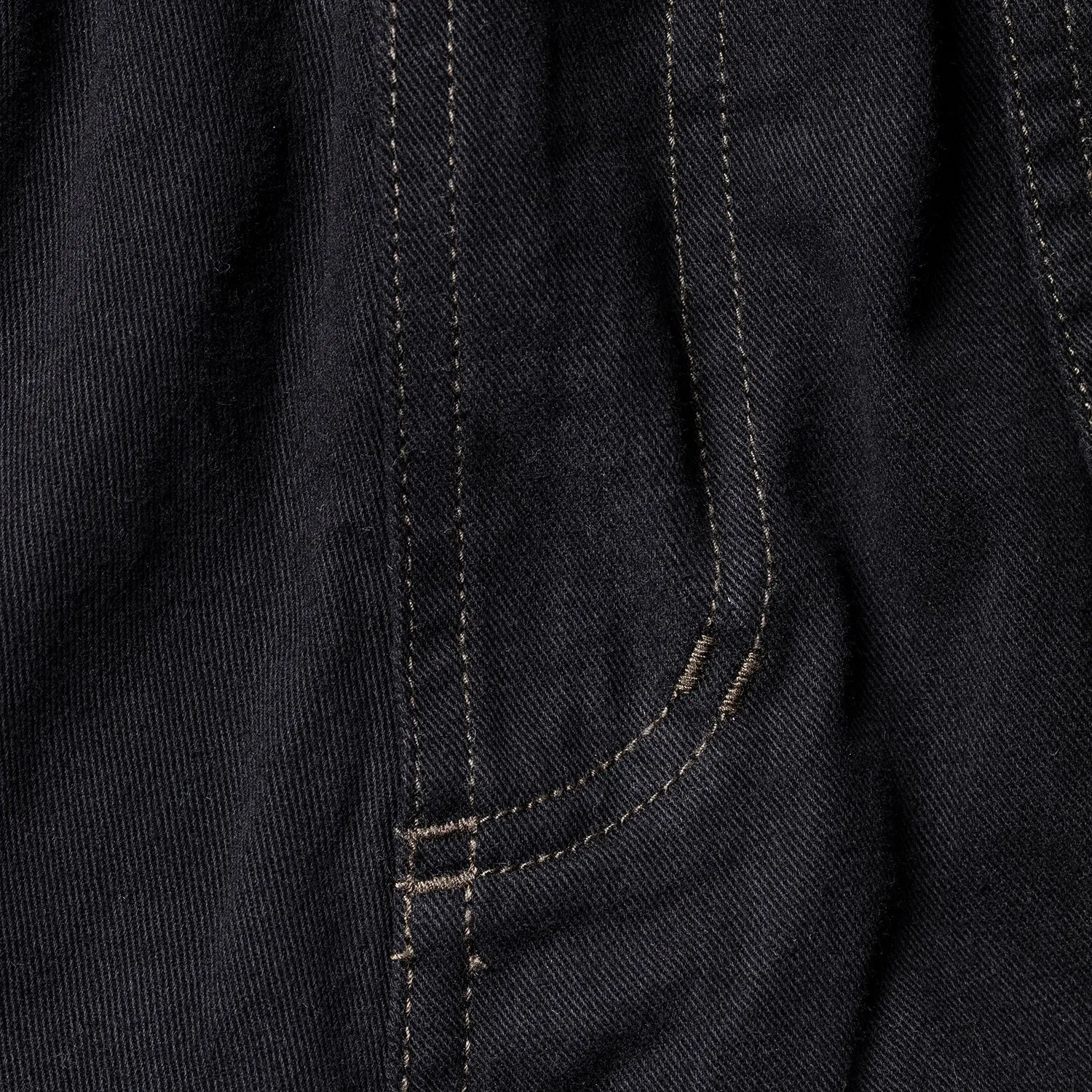 Gramicci× 山勝染工 | グラミチ×ヤマカツセンコウ　 名古屋黒紋付染 LOOSE TAPERED PANT