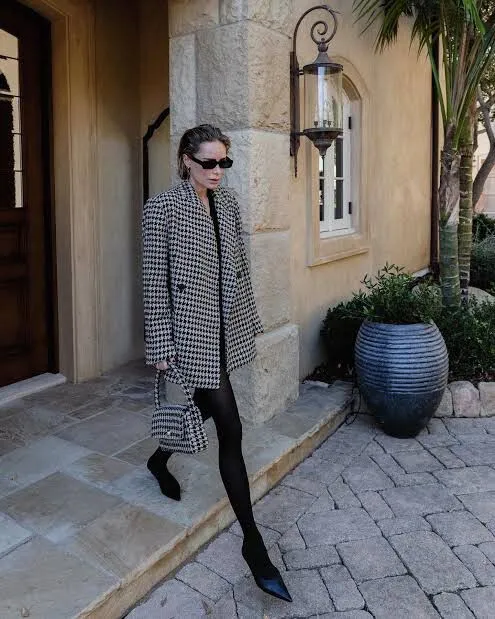 Kaia Blazer- Houndstooth