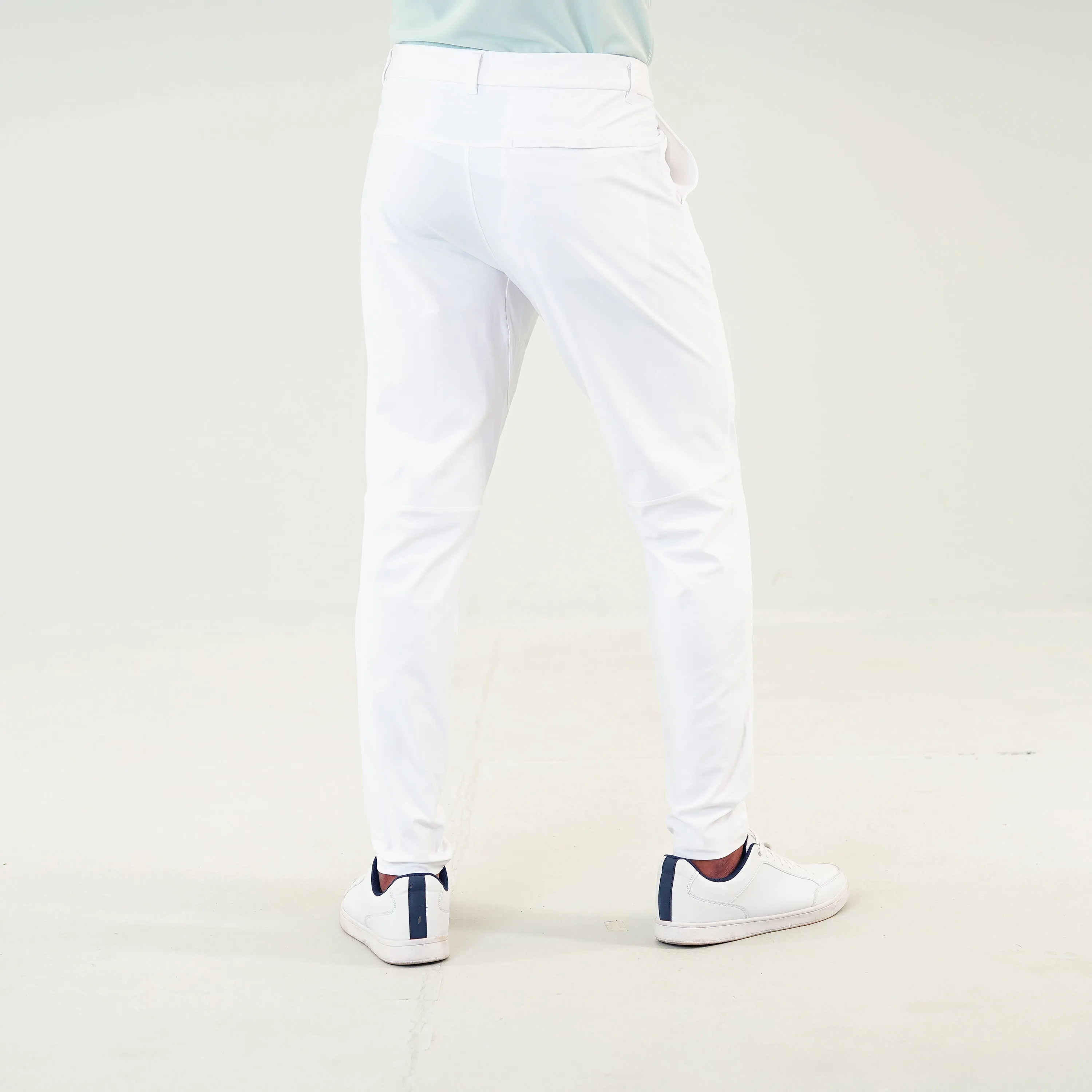 Legendary Classic Tapered Pant