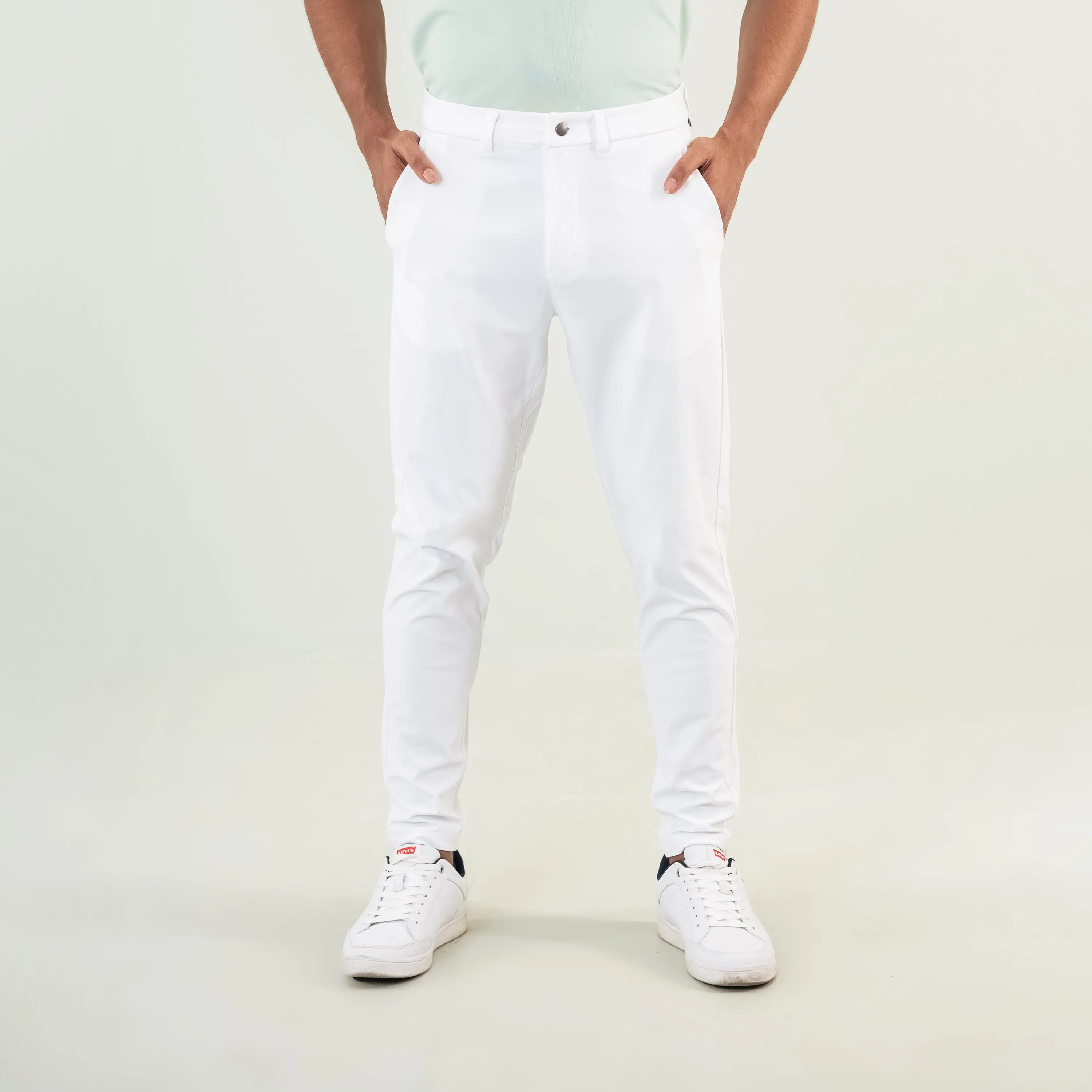 Legendary Classic Tapered Pant