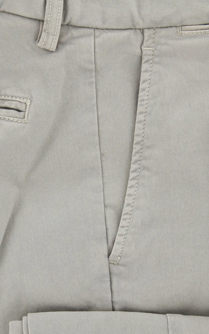 Luigi Borrelli Beige Pants – Size: 38 US / 54 EU
