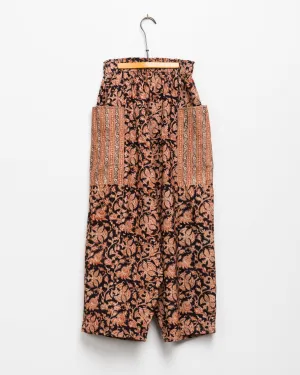 Maya Front Pocket Pant in Black Border