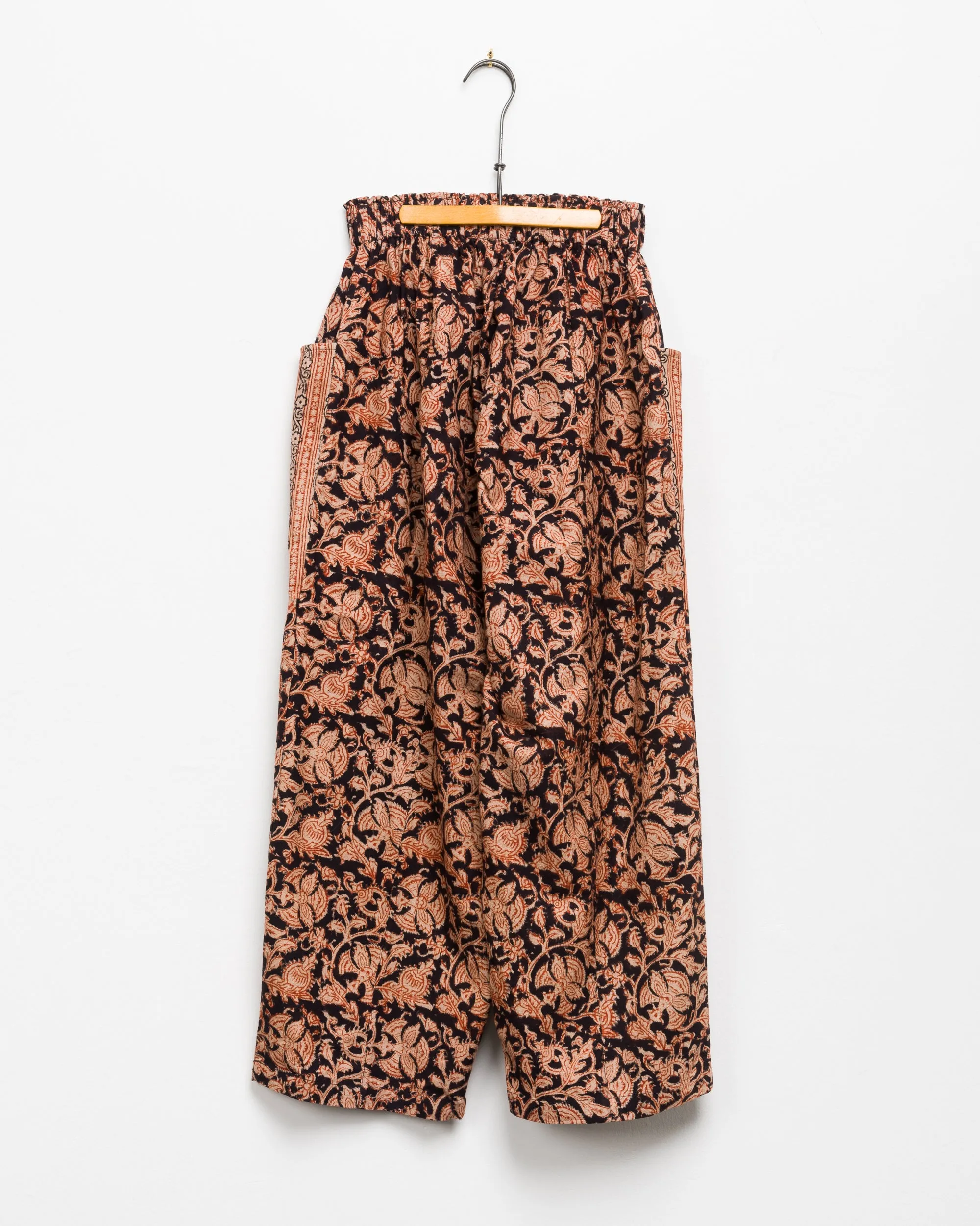 Maya Front Pocket Pant in Black Border