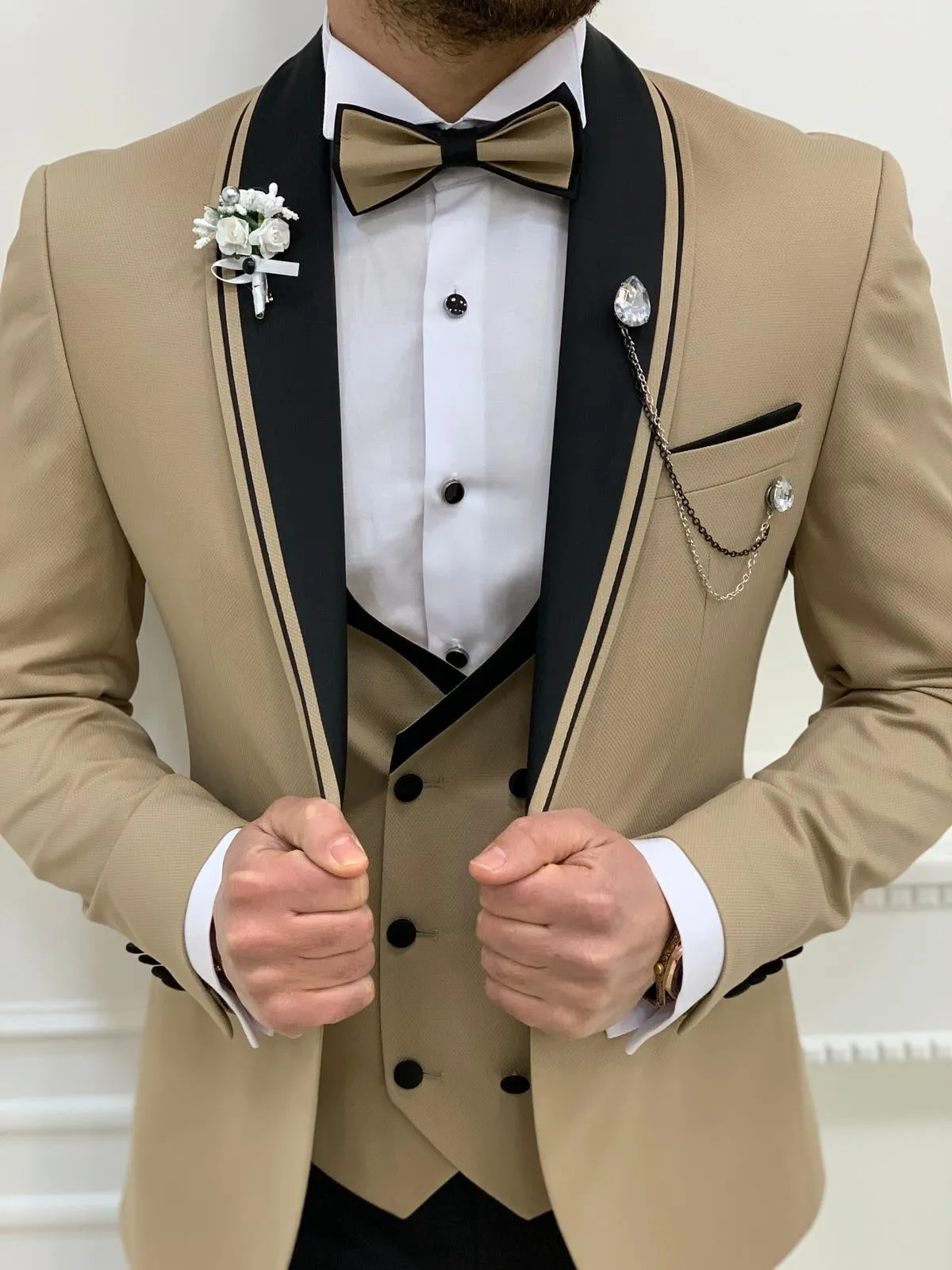 Napoli Gold Slim Fit Shawl Lapel Tuxedo - Elevate Your Formal Look
