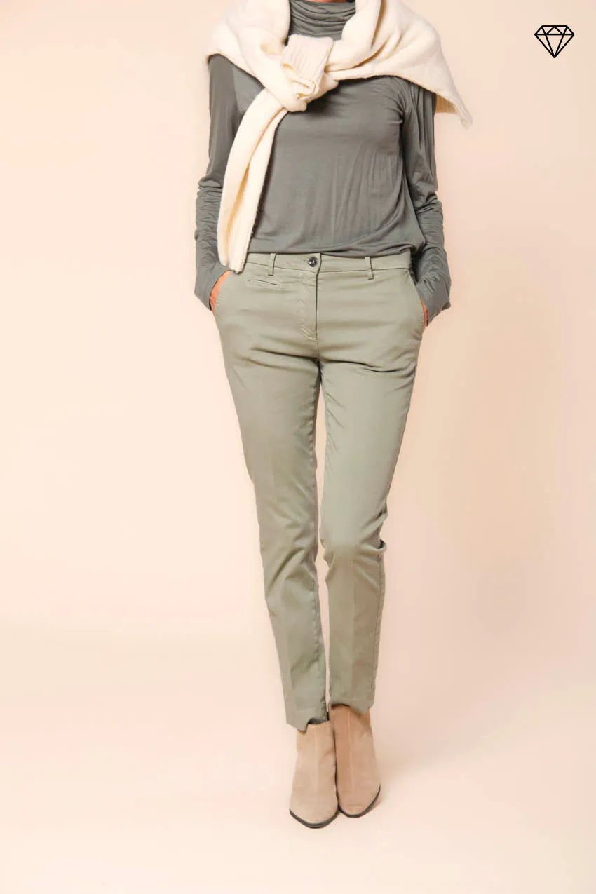 New York Slim women's chino pants in satin slim fit ①