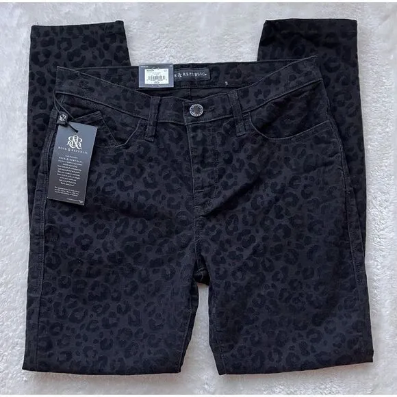 NWT Rock &amp; Republic Kashmiere Black Leopard Flocked Mid-Rise Legging