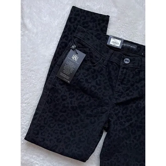 NWT Rock &amp; Republic Kashmiere Black Leopard Flocked Mid-Rise Legging