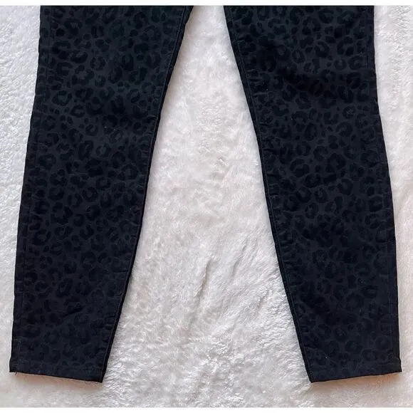 NWT Rock &amp; Republic Kashmiere Black Leopard Flocked Mid-Rise Legging