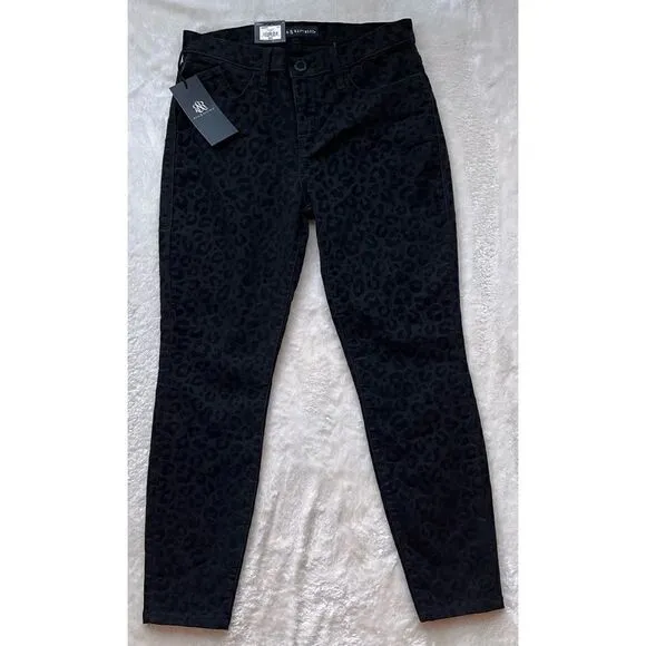 NWT Rock &amp; Republic Kashmiere Black Leopard Flocked Mid-Rise Legging