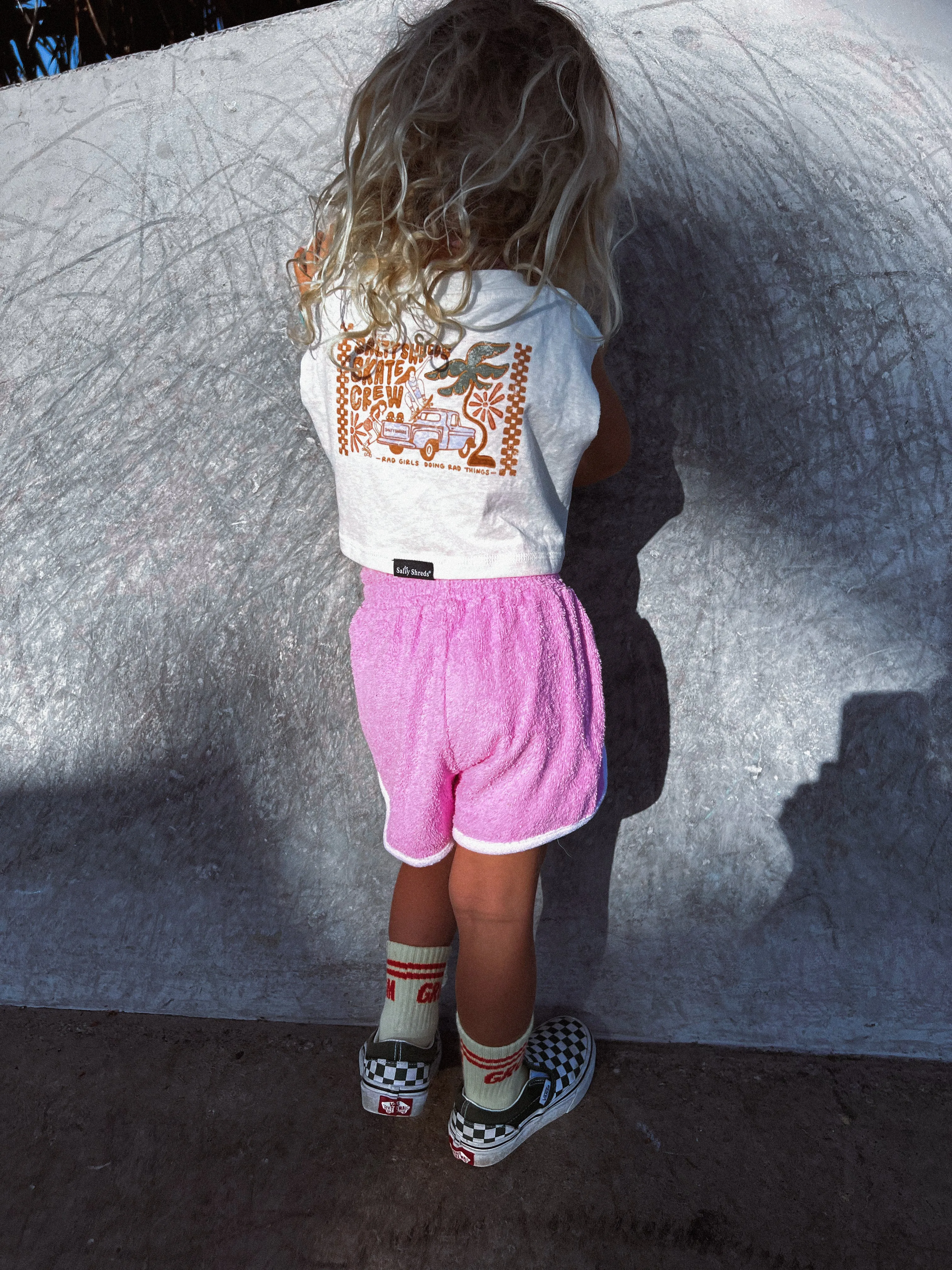 Salty Shreds Skate crew (rad girls doing rad things) retro towel short - Pink