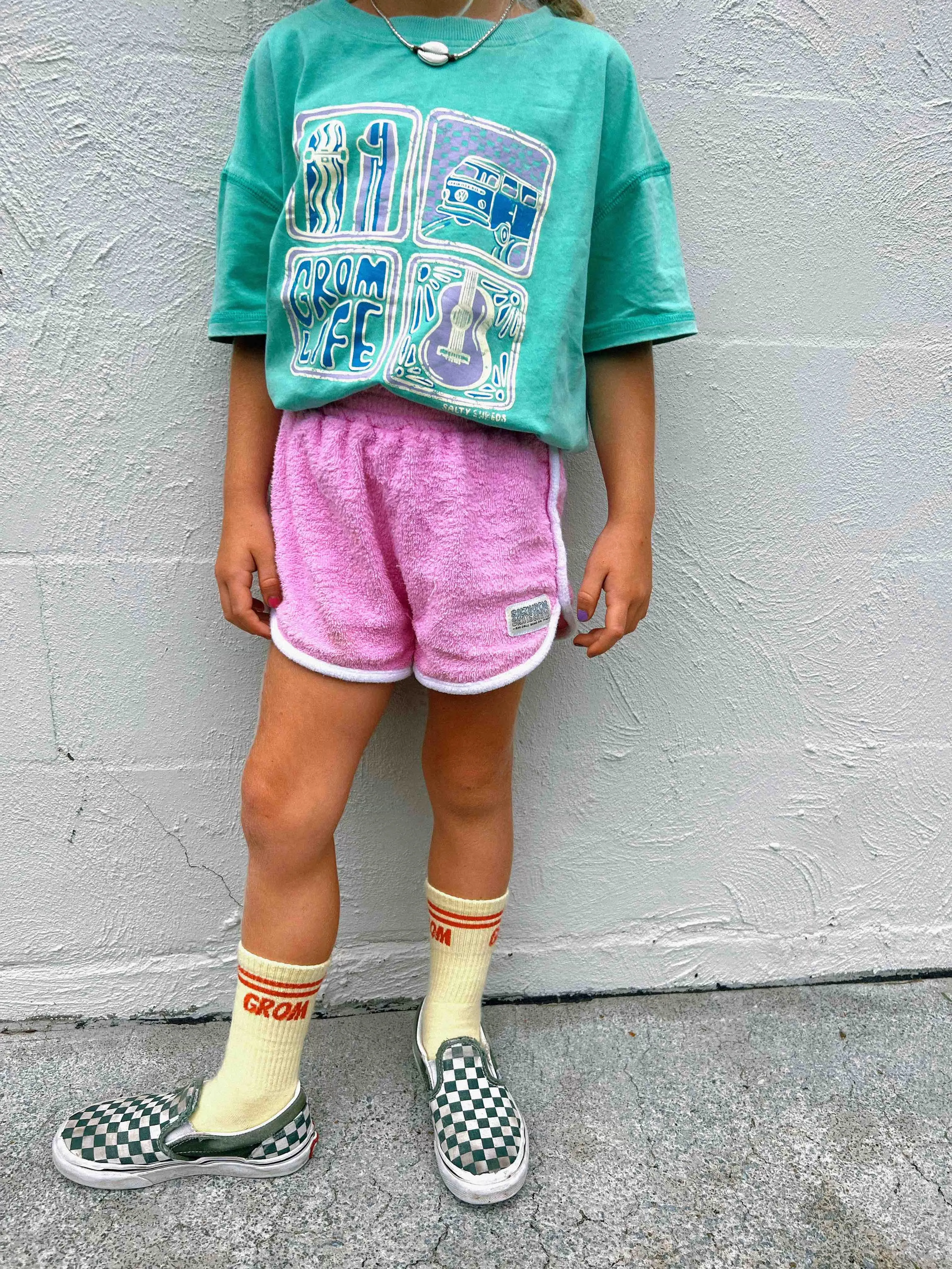 Salty Shreds Skate crew (rad girls doing rad things) retro towel short - Pink
