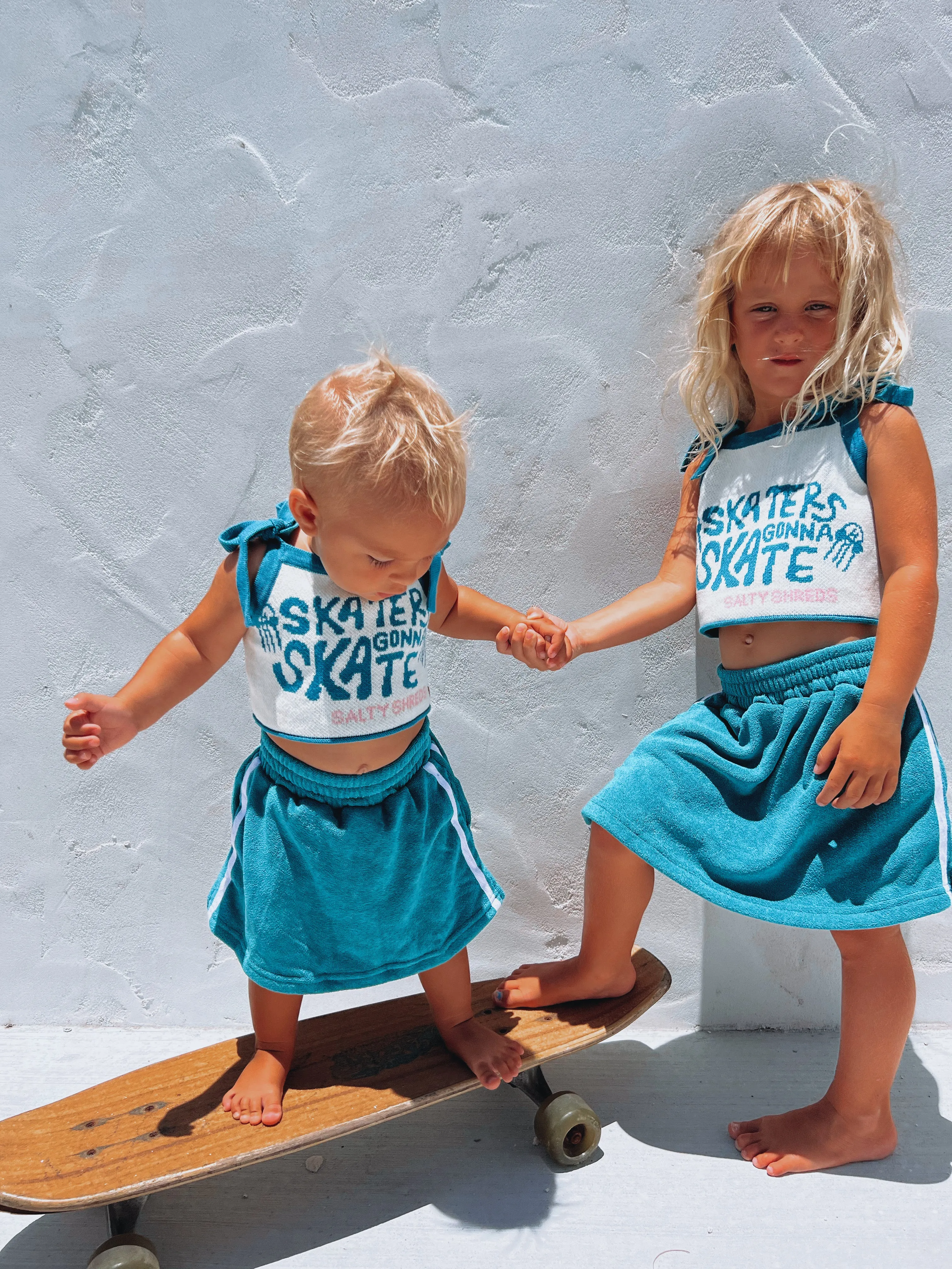 Skaters Gonna Skate knit summer tye crop - Girls