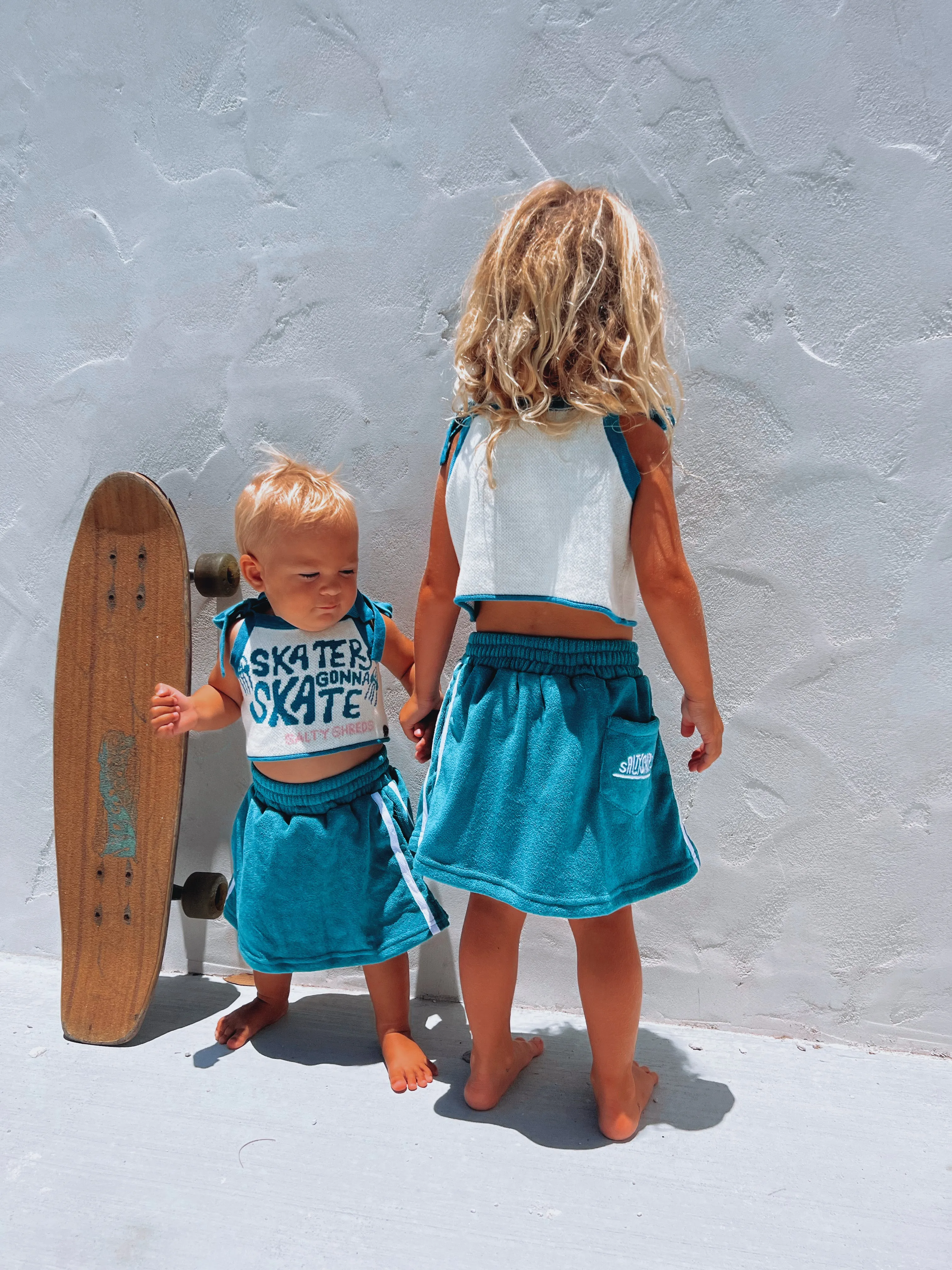 Skaters Gonna Skate knit summer tye crop - Girls