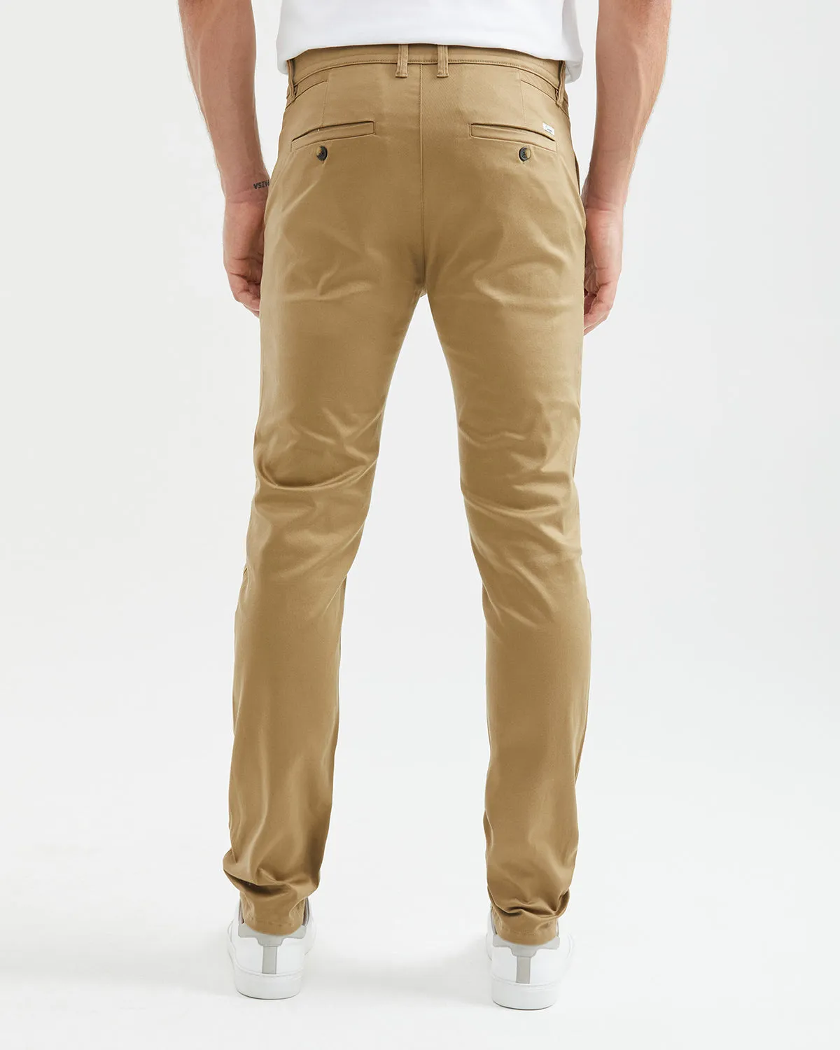 SLIM FIT CHINOS IN KHAKI