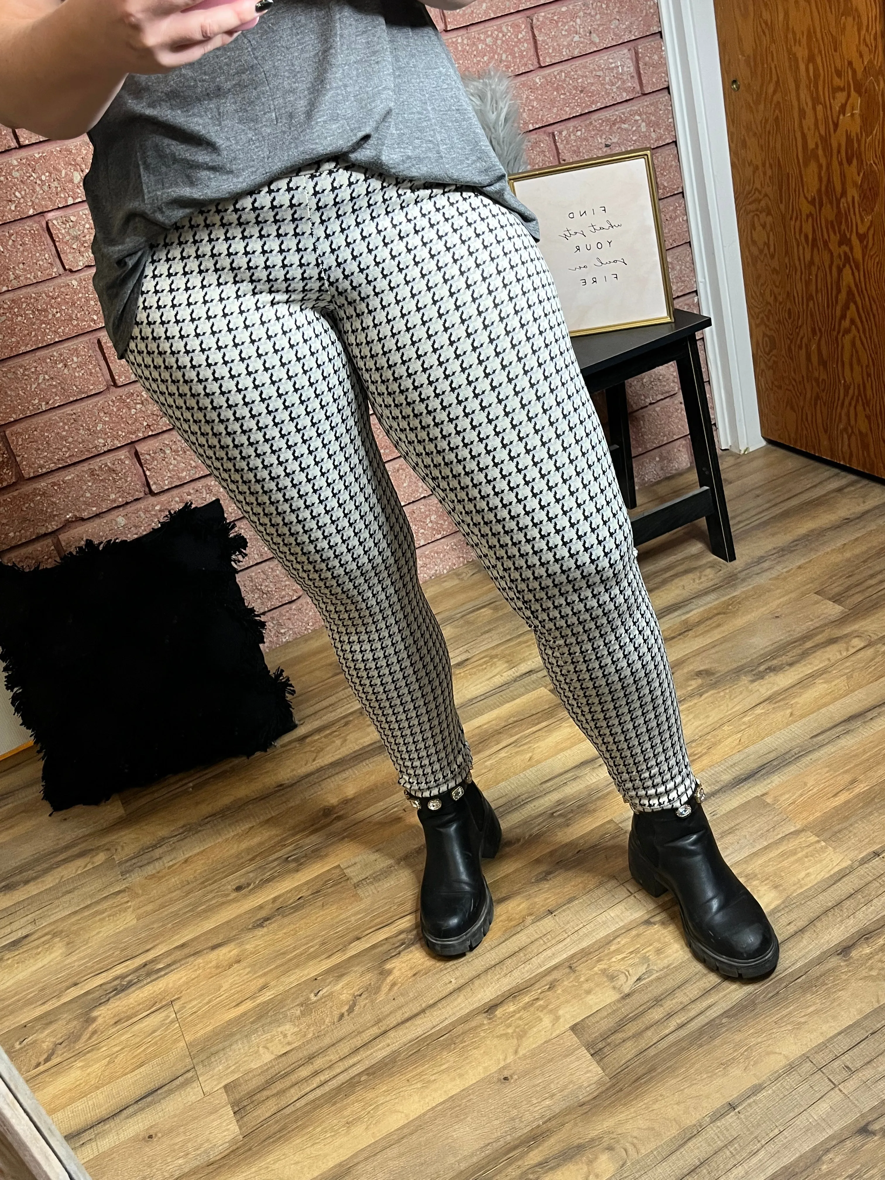Slim Fit Houndstooth Work Pant