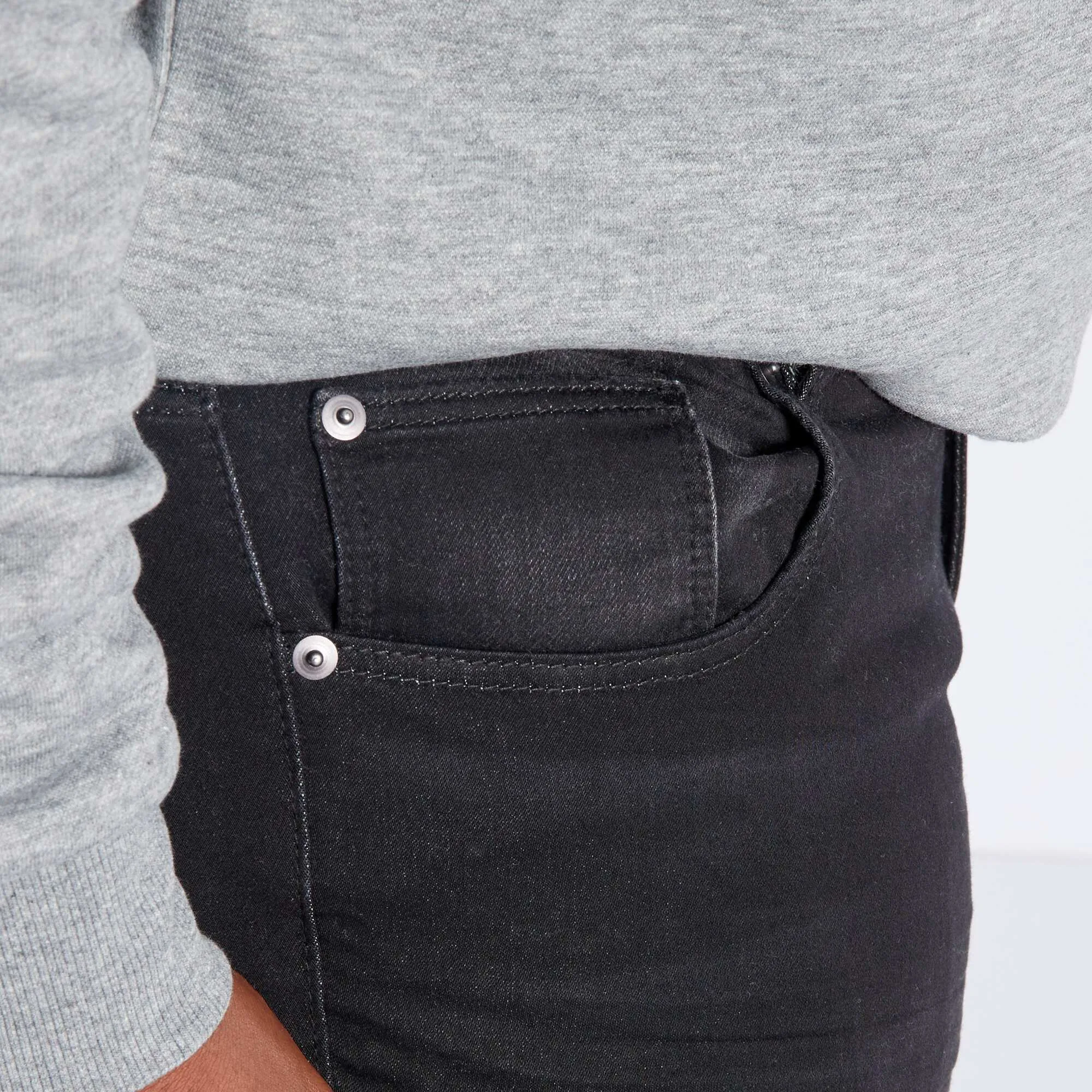 Slim-fit stretch jeans black