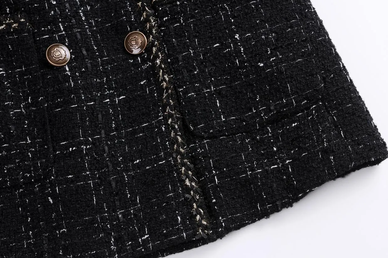 Stylish Notch Neckline Blazer in Woolly Tweed for Women