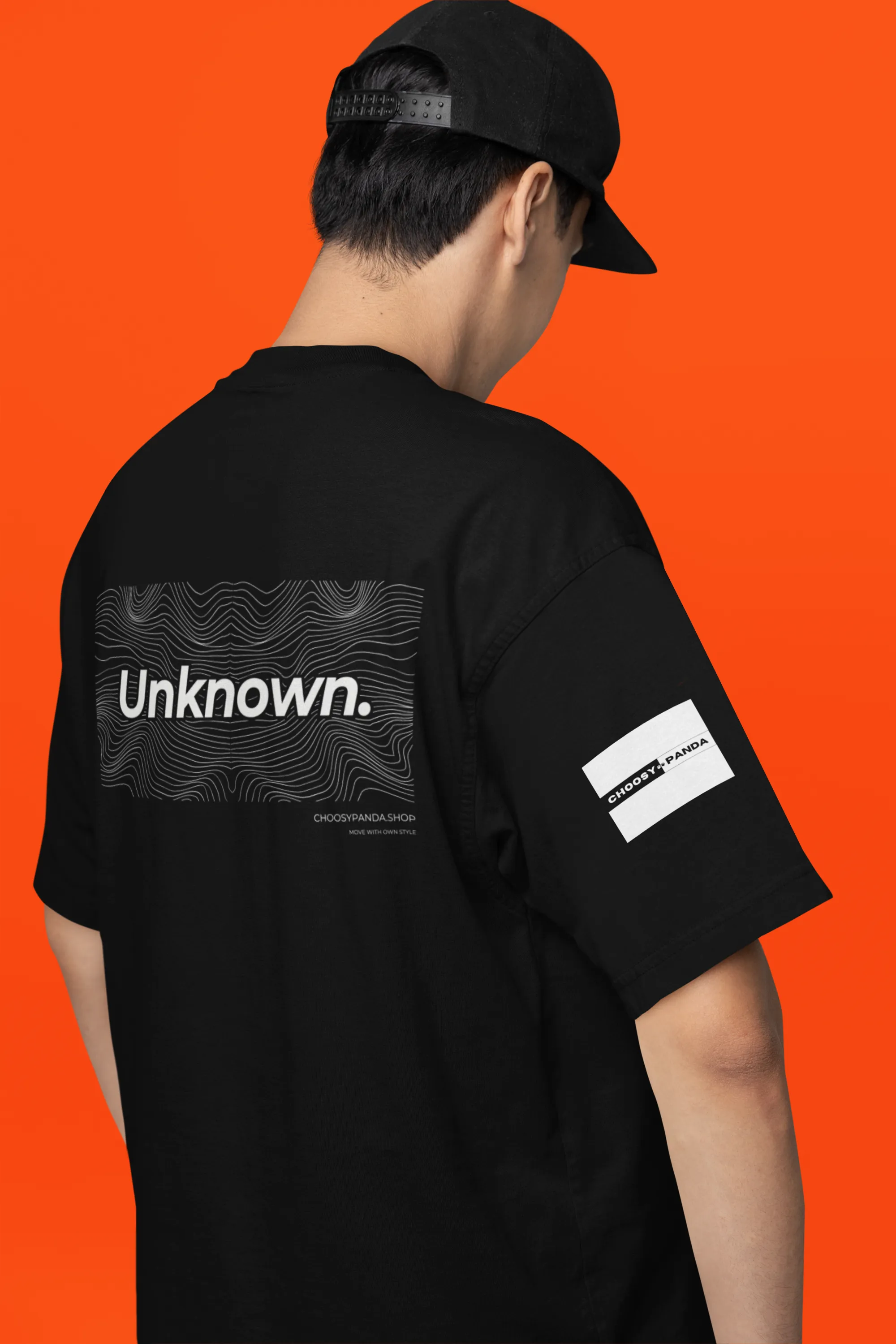 Stylish Oversized Black T-Shirt with 'Unknown' Graphic – Modern Minimalist Look
