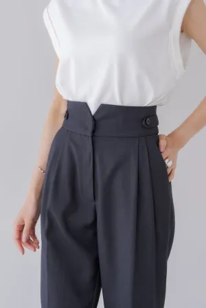 テーパードタックパンツ｜TAPERED TACK PANTS