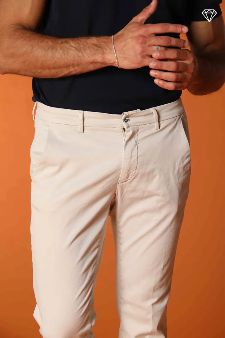 Torino men's chino pants in fine cotton and lyocell tricot slim fit ①