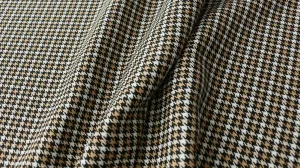 TWILL WEAVE FABRIC - Black, beige and white houndstooth design