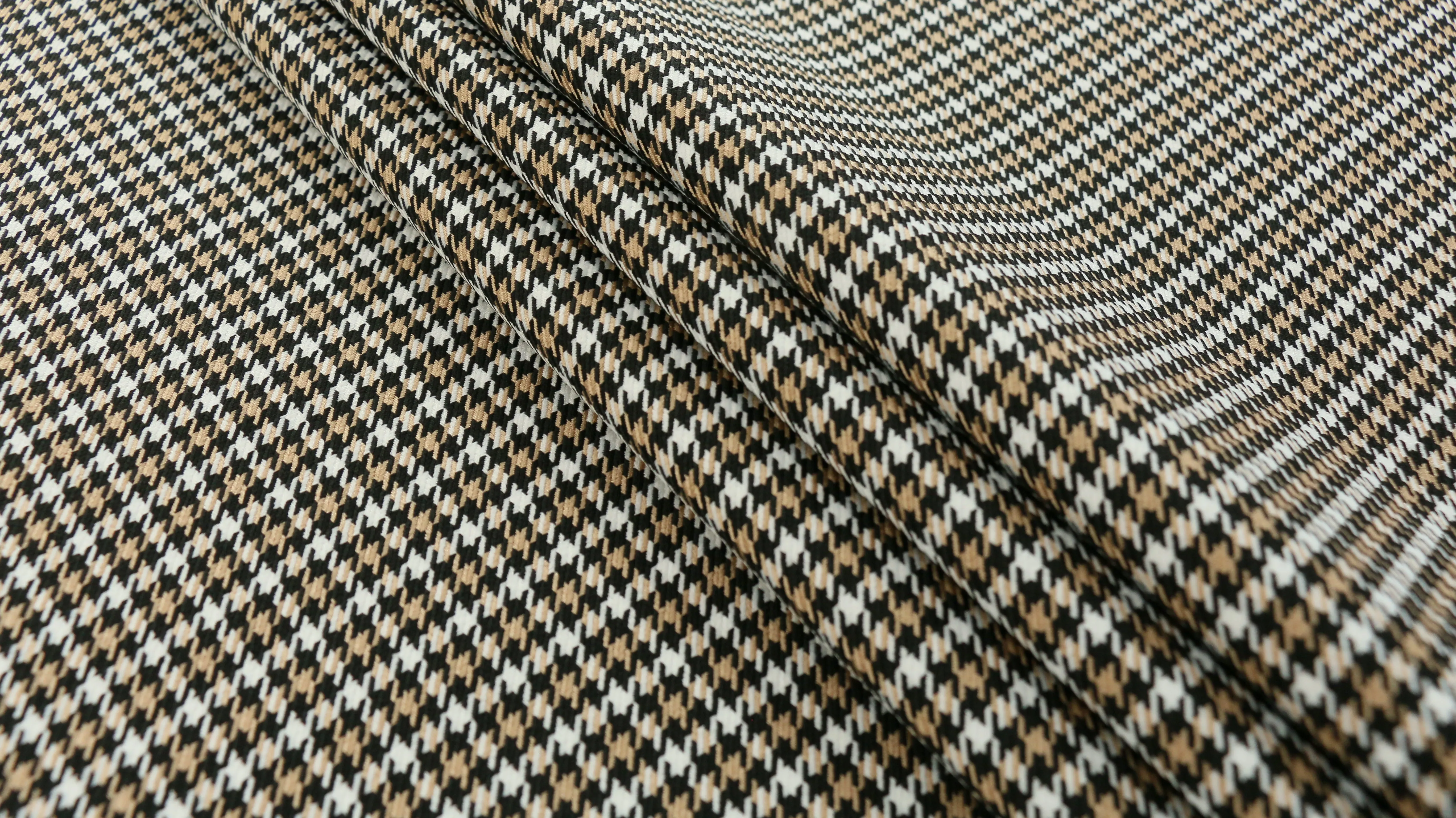 TWILL WEAVE FABRIC - Black, beige and white houndstooth design