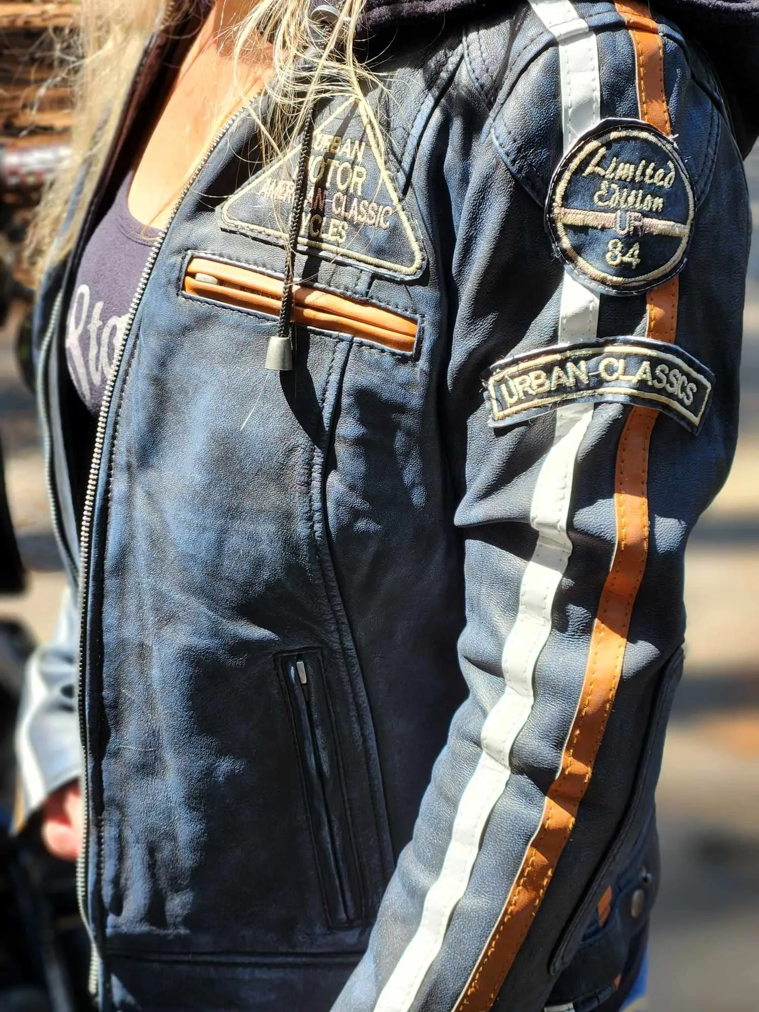 Urban 5884 58 Ladies Cowhide Motorcycle Jacket with Detachable Fleece Hood and CE-Certified Protection Pieces