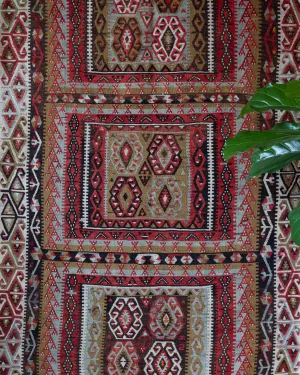 Vintage Kayseri Avsar Kilim Rug 4'6"x10'3"