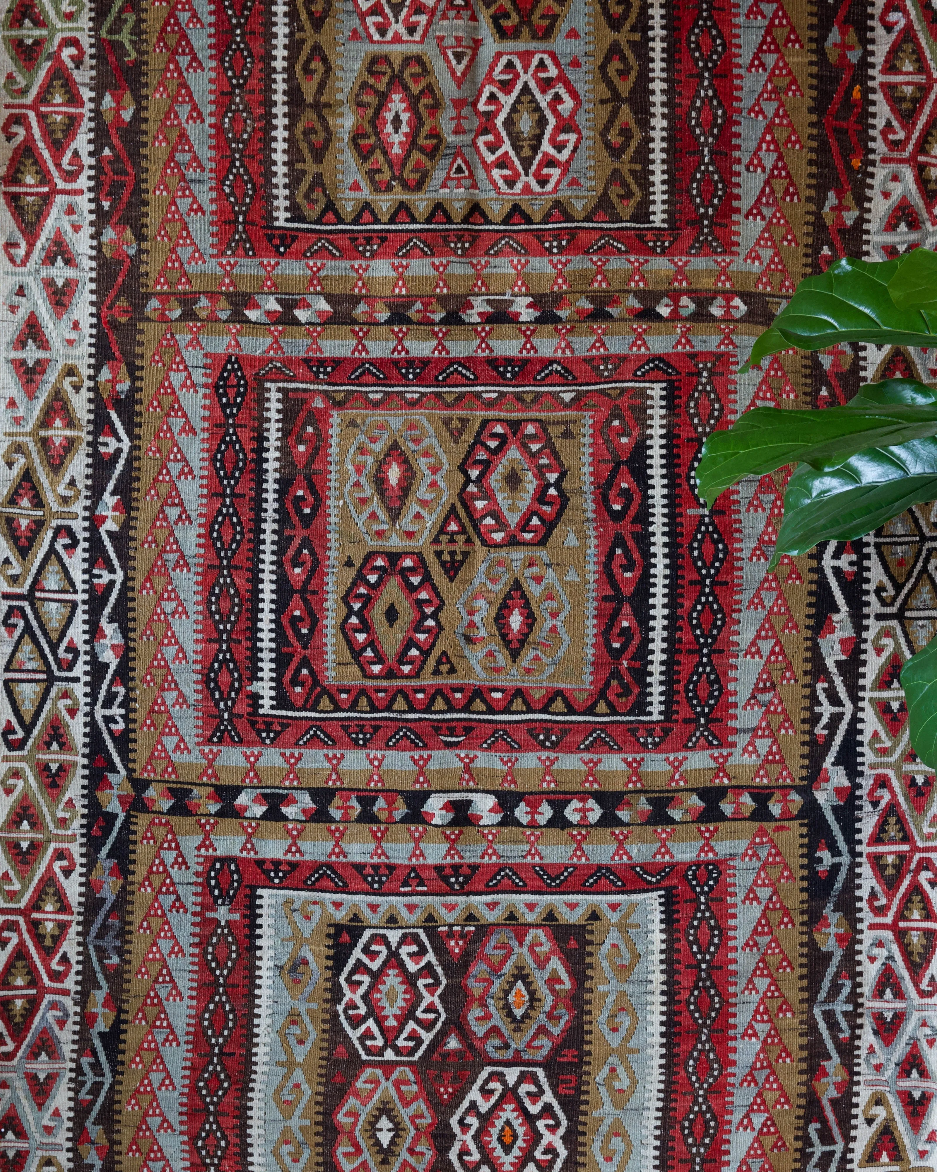 Vintage Kayseri Avsar Kilim Rug 4'6"x10'3"