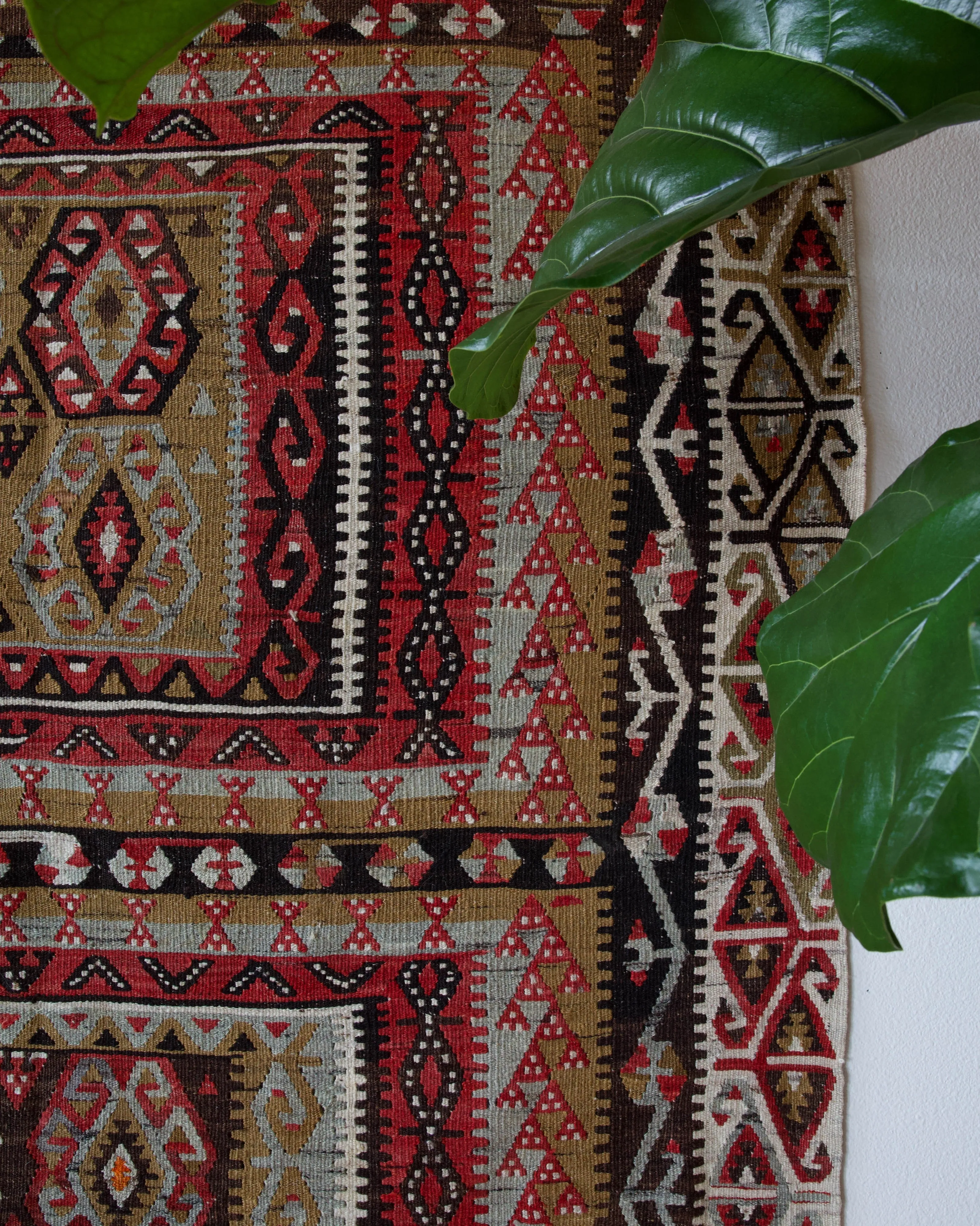 Vintage Kayseri Avsar Kilim Rug 4'6"x10'3"