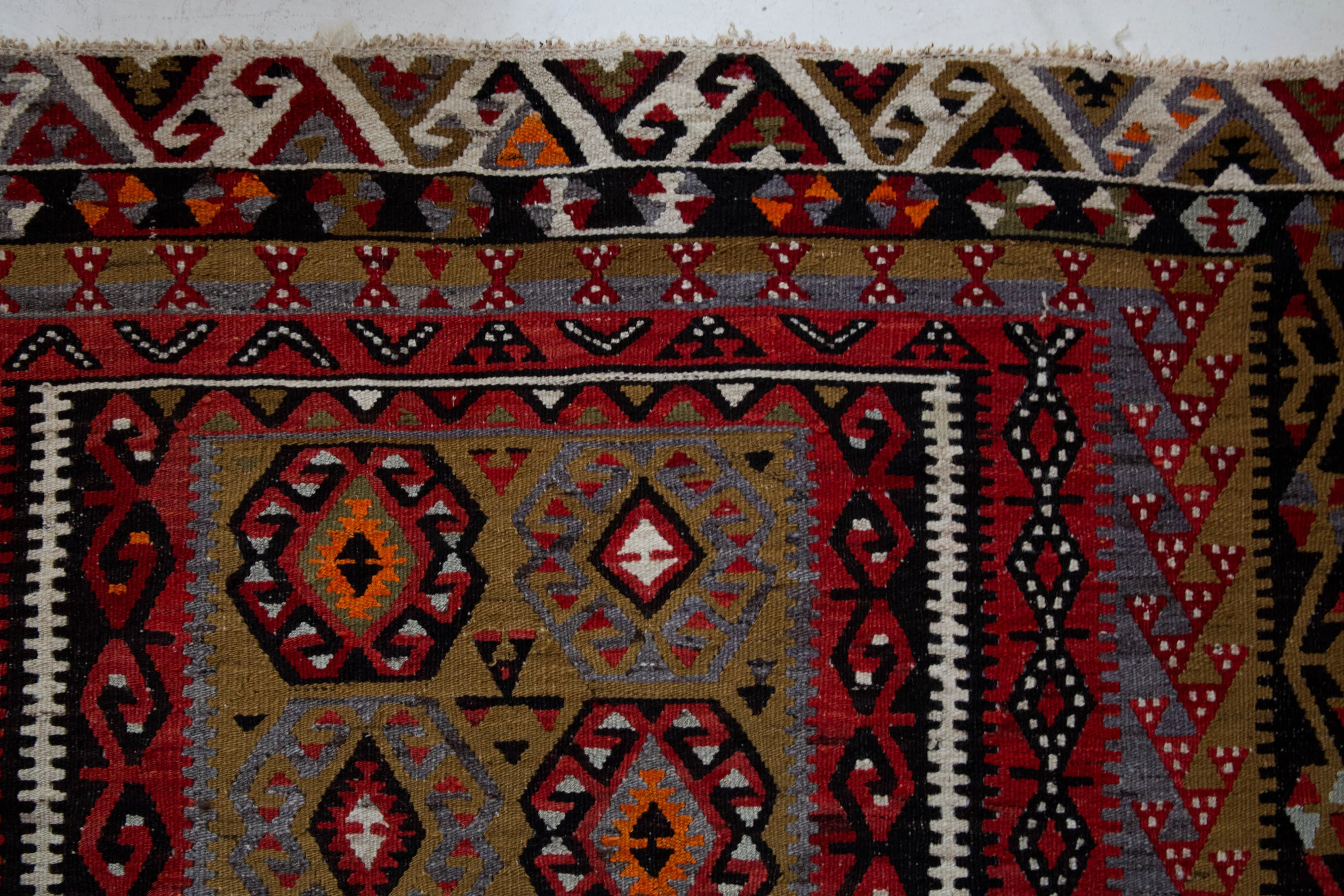 Vintage Kayseri Avsar Kilim Rug 4'6"x10'3"