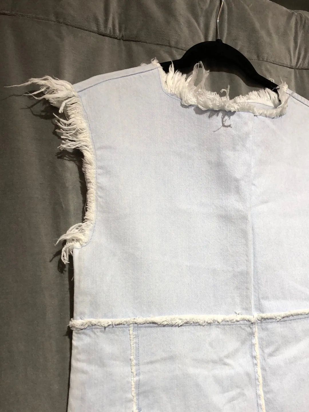 Vintage: Marc by Marc Lightwas Denim Jumper with Frayed Trim