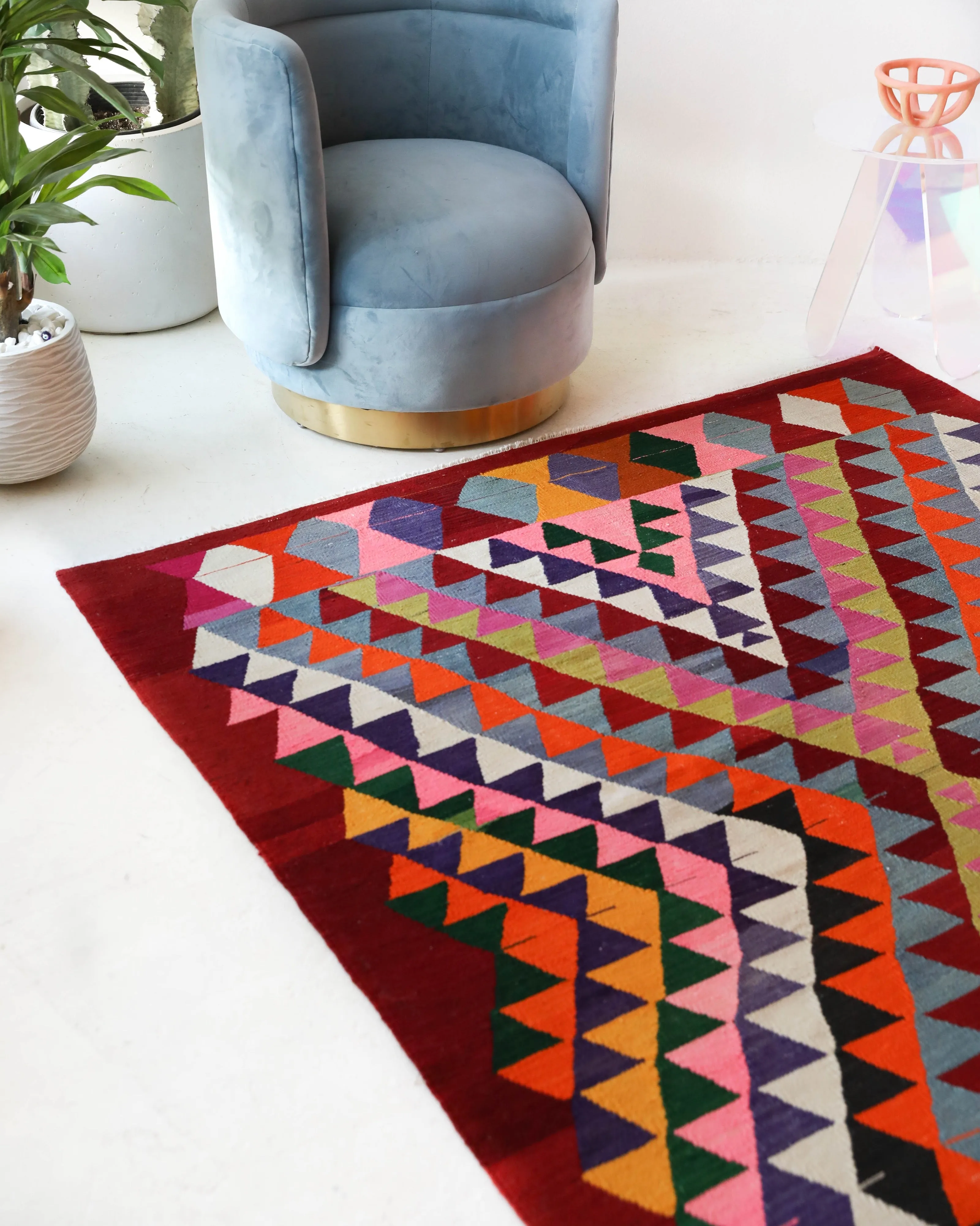 Vintage Milas Bencik Kilim Rug 5'6"x8'6"
