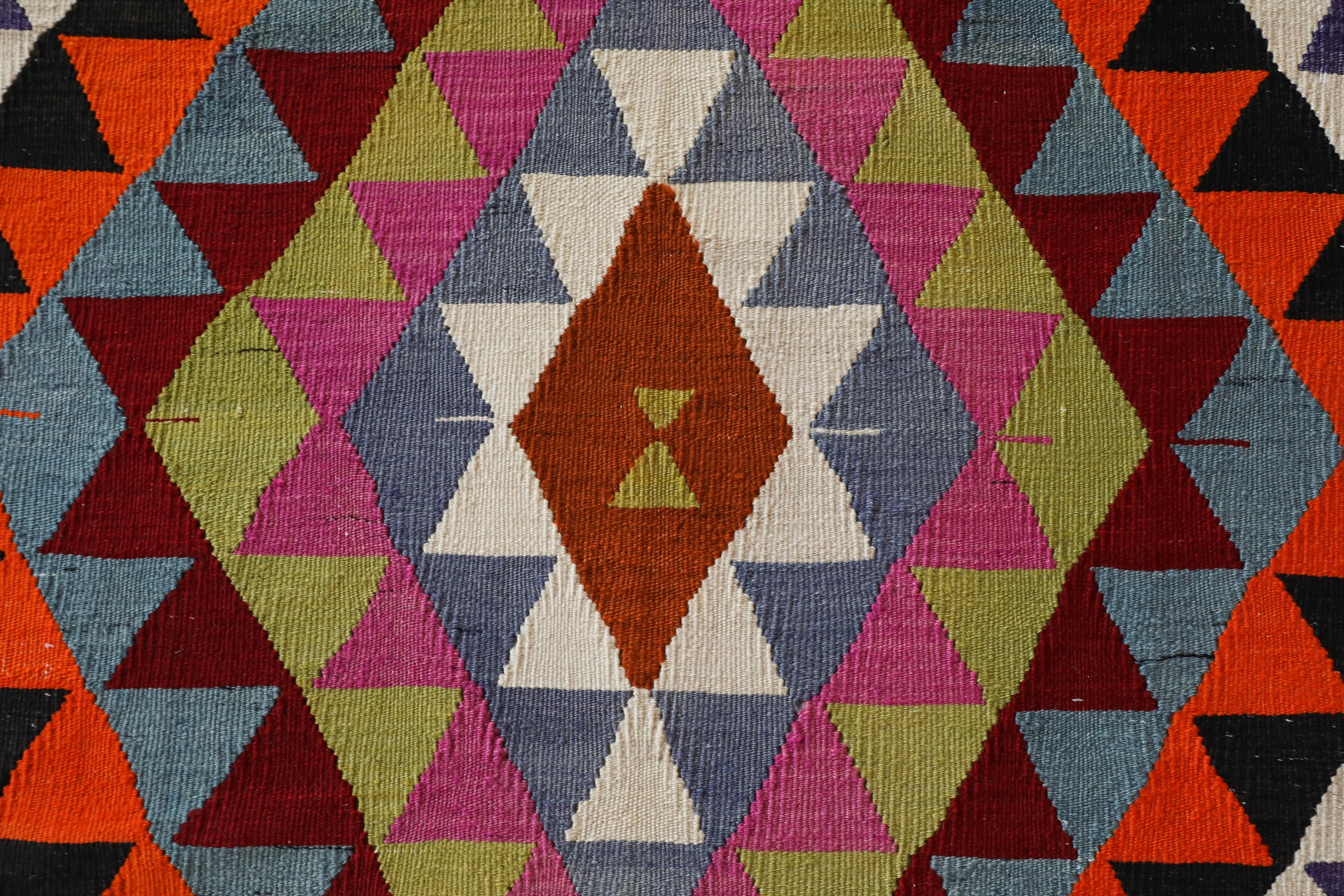 Vintage Milas Bencik Kilim Rug 5'6"x8'6"