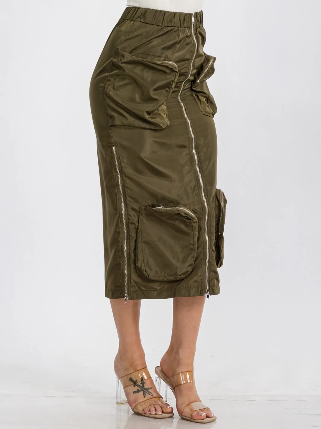 WOMEN'S ELASTIC WAIST ZIP UP FRONT CARGO POCKETS MIDI SKIRT