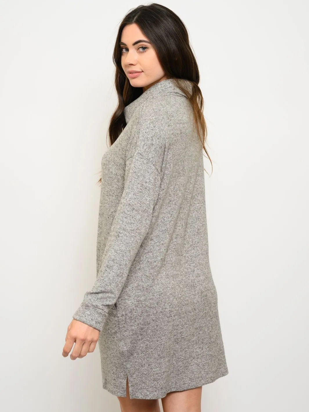 WOMEN'S LONG SLEEVE TURTLE NECK POCKETS MINI DRESS