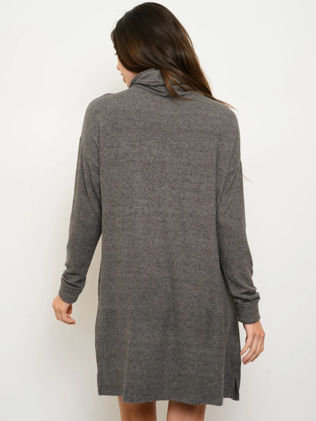 WOMEN'S LONG SLEEVE TURTLE NECK POCKETS MINI DRESS