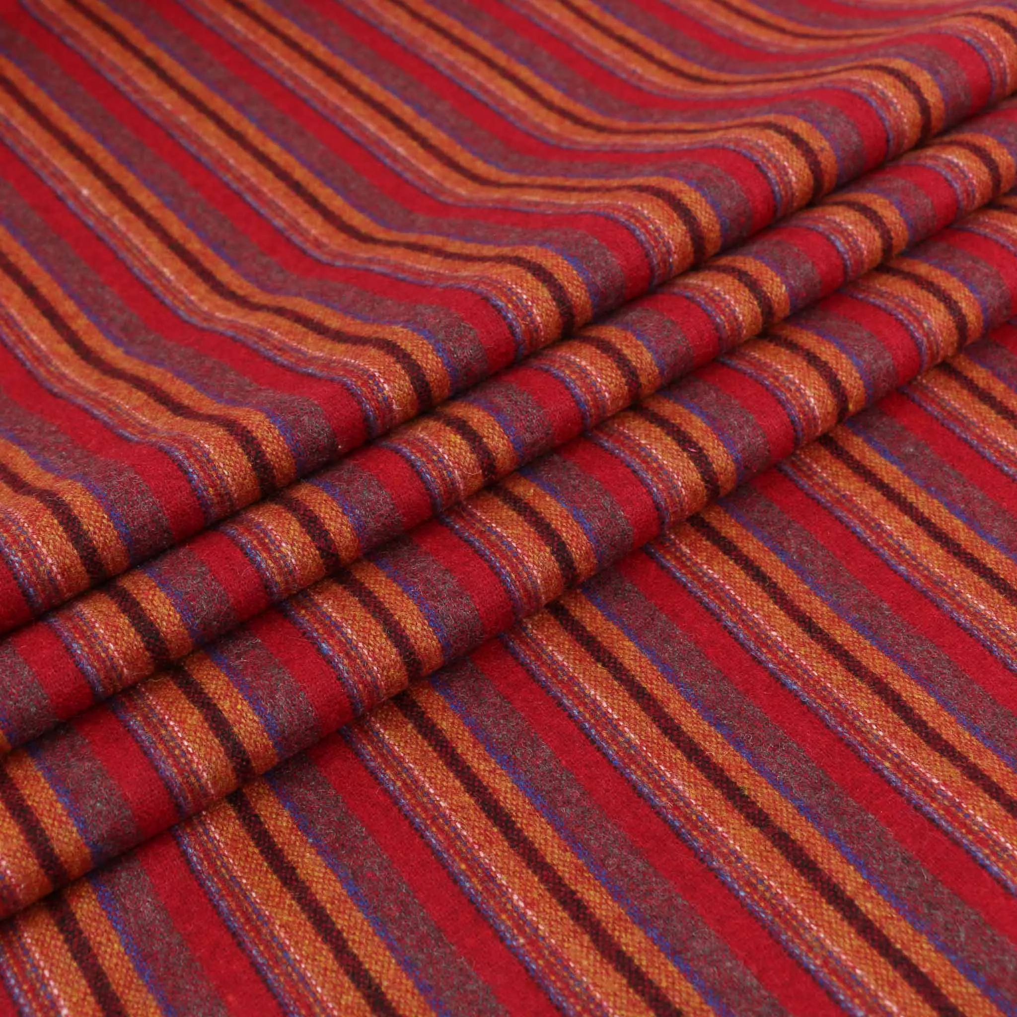 Wool blend suiting -  Maroon, red