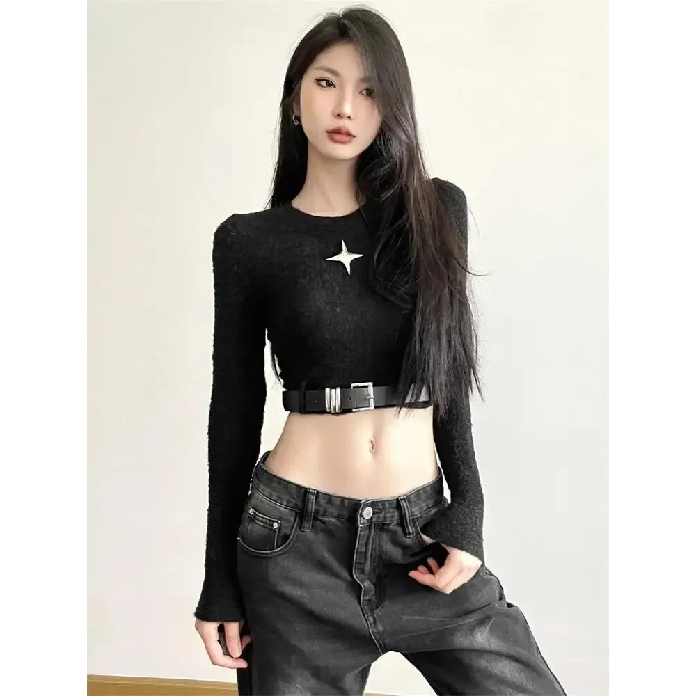 Y2K Chic Cropped Top with Waist-Cutting Design and Astral Accents